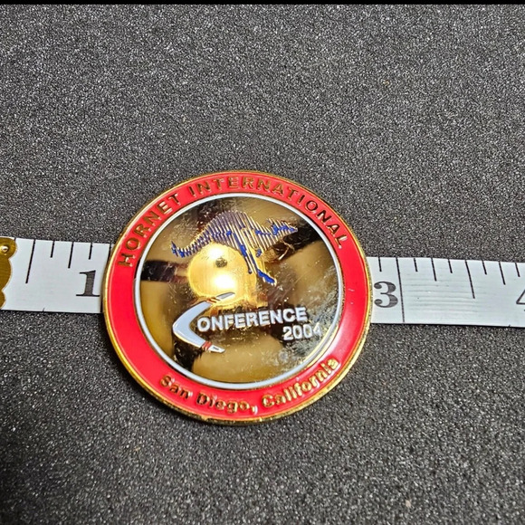 Australian Hornet International Conference 2004 San Diego Ca Challenge Coin - Picture 4 of 4
